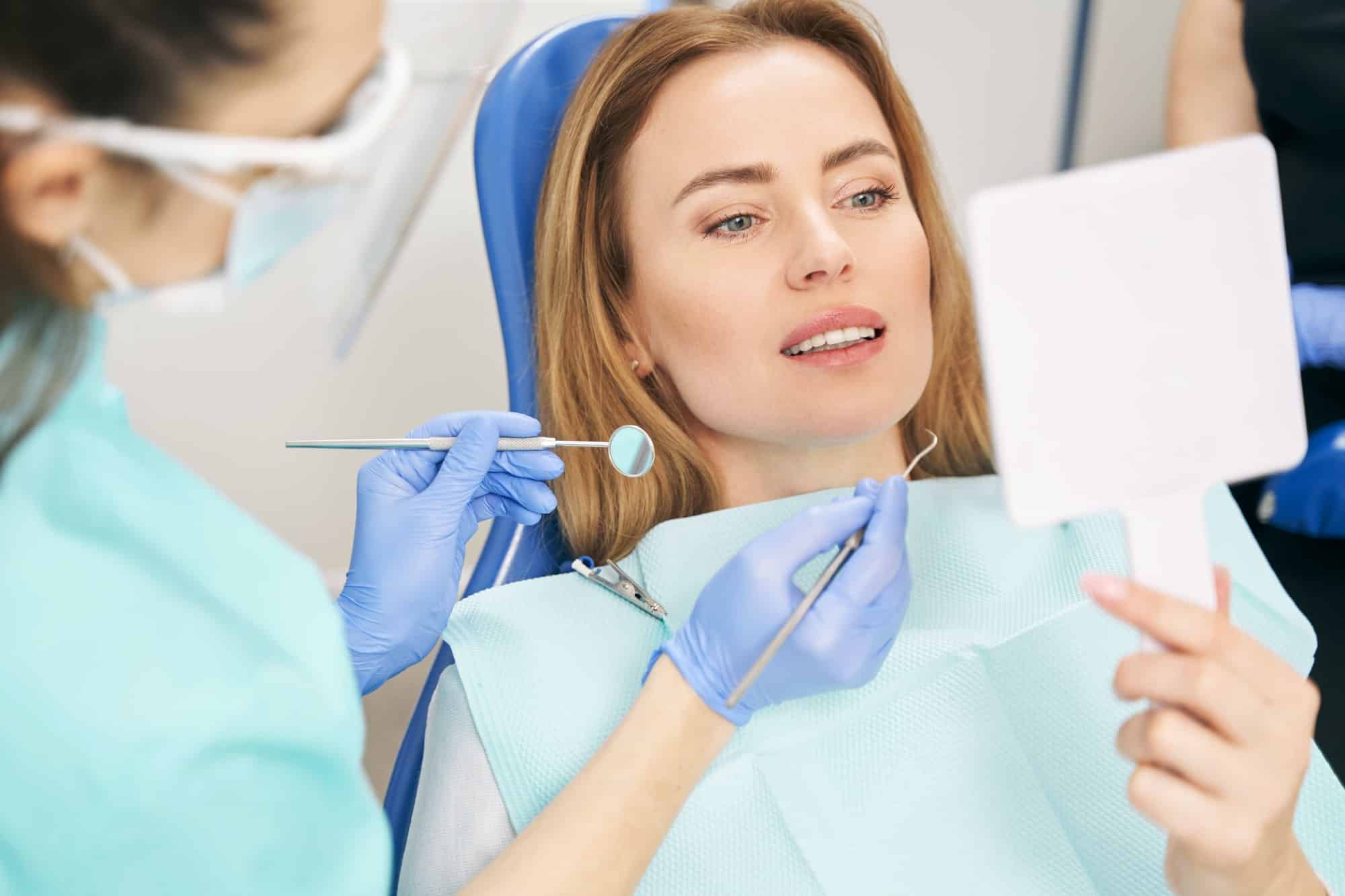 Trouver le meilleur dentiste à Brossard : guide pour des soins dentaires de qualité